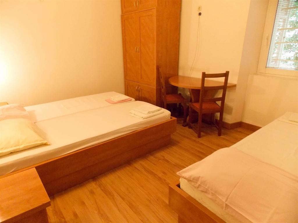 Apartments Frane (Adults Only) Novalja Pokój zdjęcie