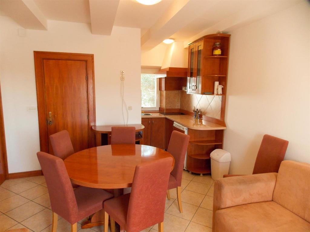 Apartments Frane (Adults Only) Novalja Pokój zdjęcie