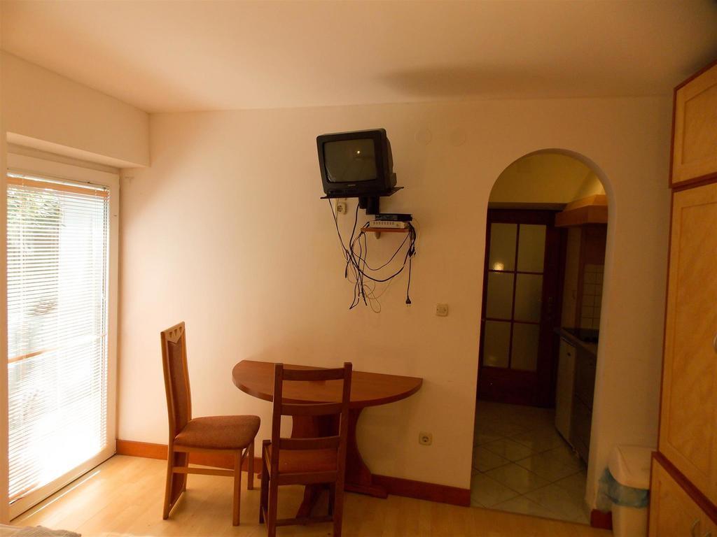 Apartments Frane (Adults Only) Novalja Pokój zdjęcie