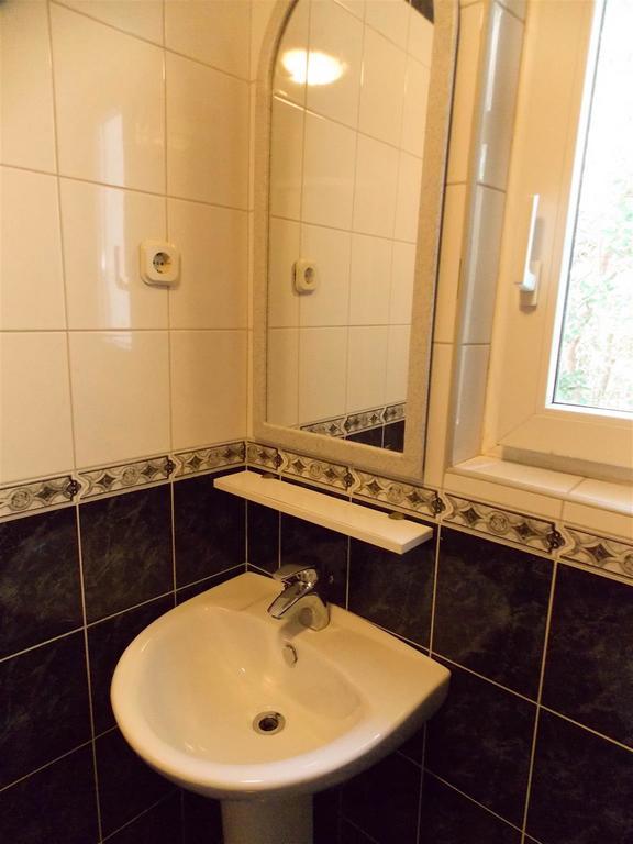 Apartments Frane (Adults Only) Novalja Pokój zdjęcie